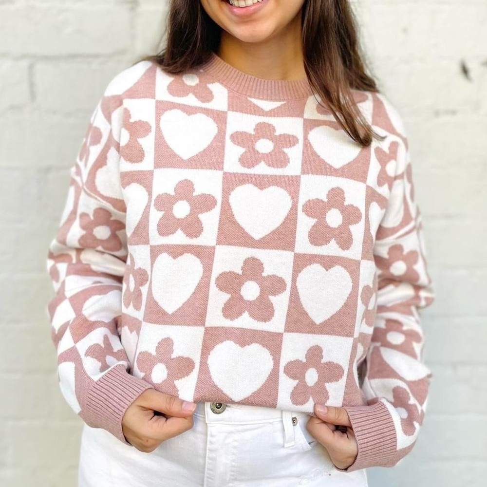 Debut checkered heart flower sweater  | Size M  | Purple